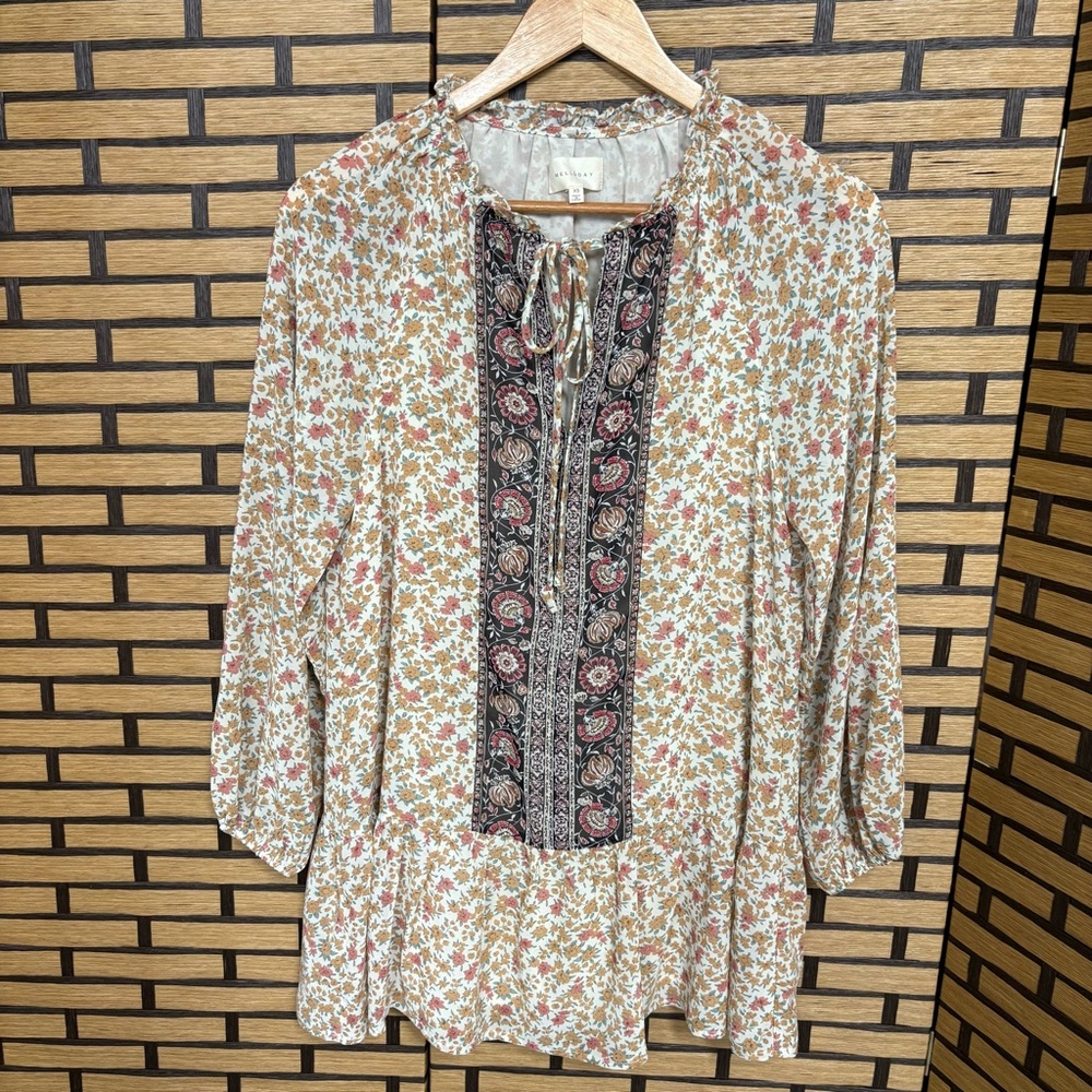 Melloday‎ Ivory Floral Tie Neckline Tunic Size XS